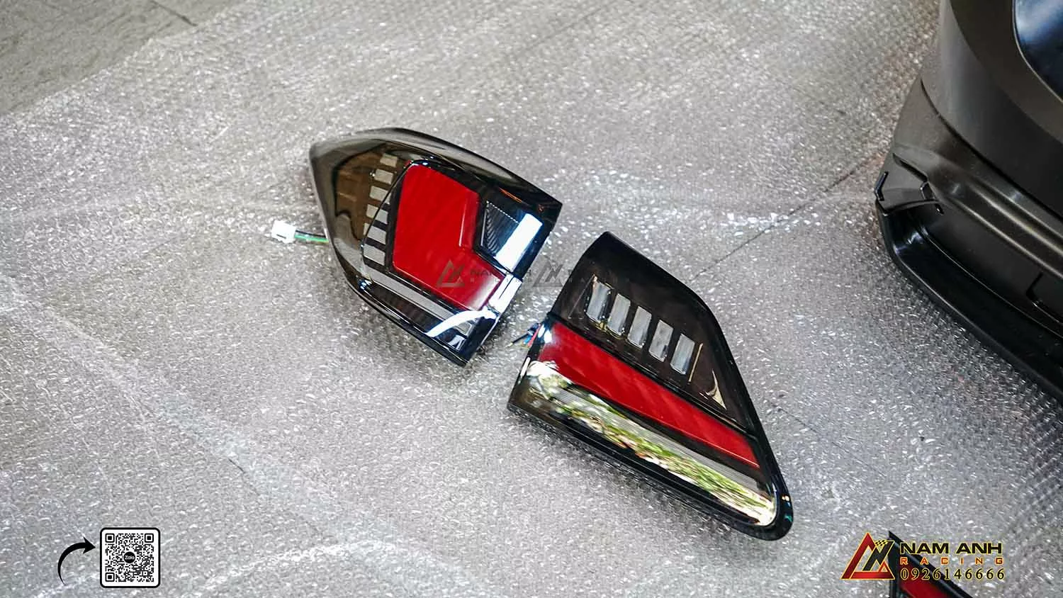 Cụm đèn LED hậu