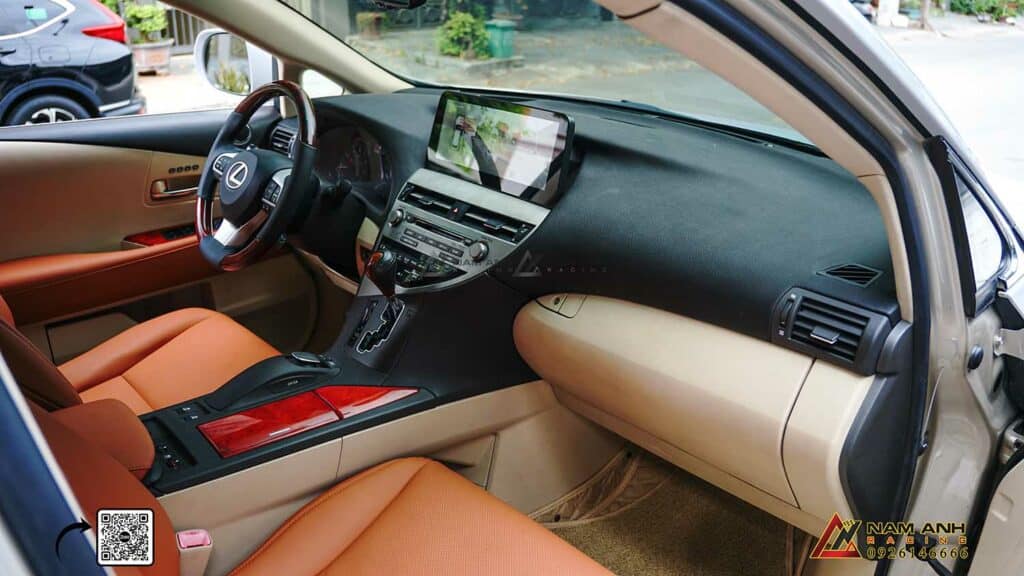 Vô lăng thế hệ mới với tính năng sưởi ấm – Dễ chịu trong mọi điều kiện thời tiết