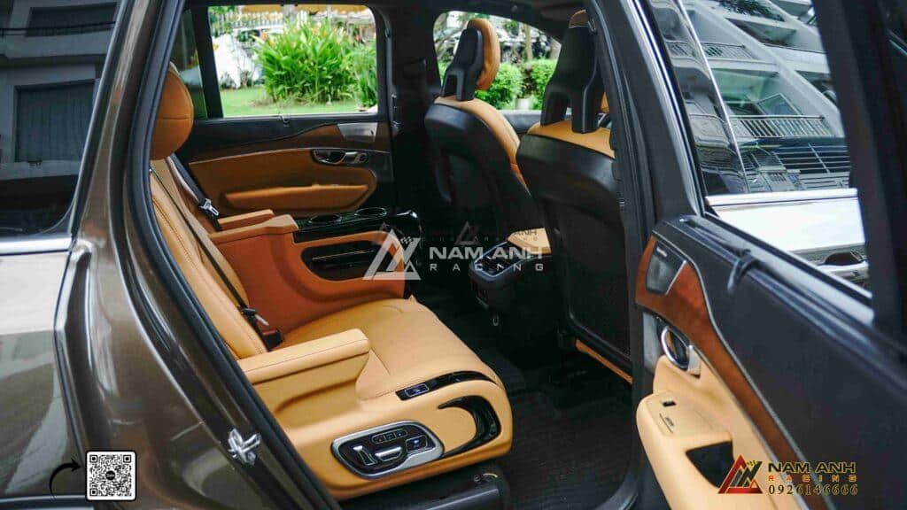 Tận hưởng sự êm ái với ghế VIP Volvo XC90 hiện đại