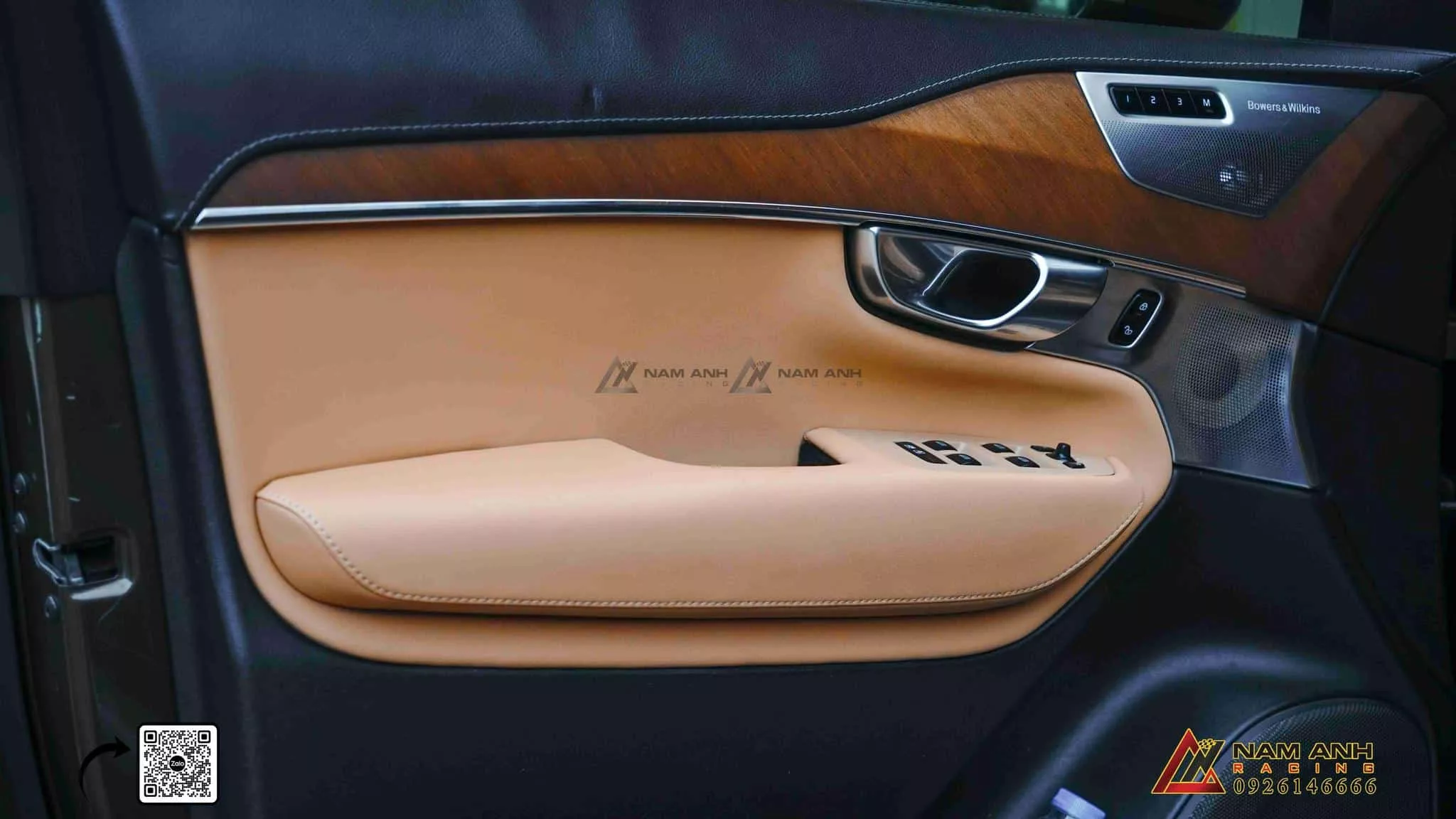 Nâng cấp ghế VIP Volvo XC90 với tựa lưng chỉnh điện tiện lợi