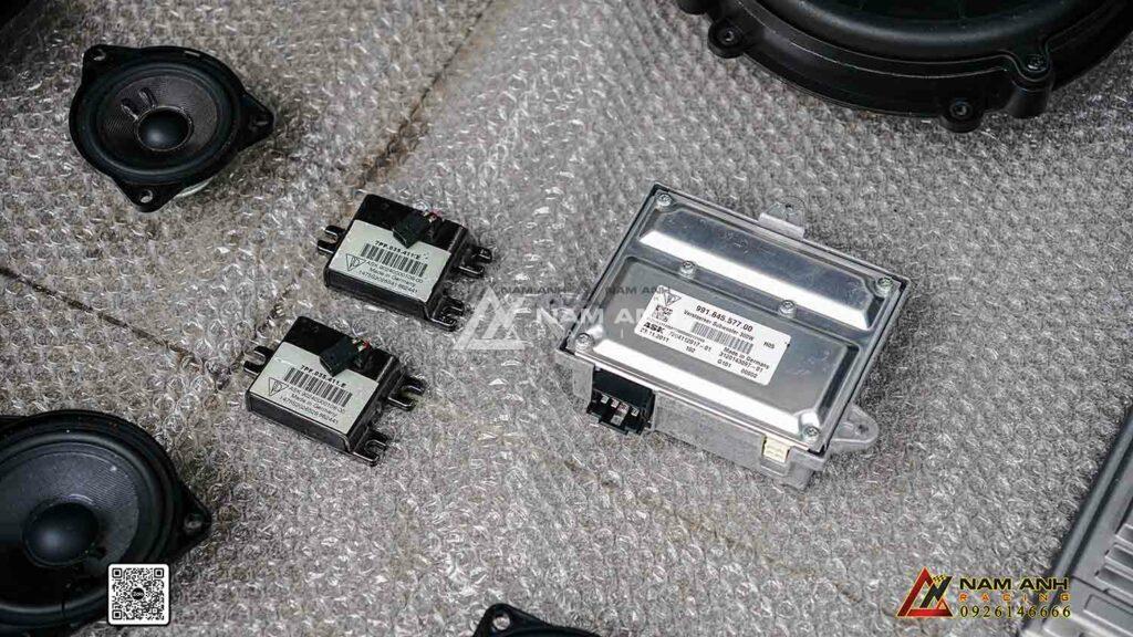 Burmester trên Porsche Cayenne