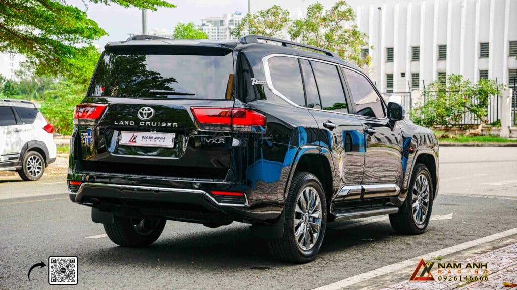 Cản sau VX.R – Thể thao, chắc chắn, đậm chất off-road!