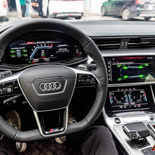 Tăng cường trải nghiệm lái xe với vô lăng RS7 cho Audi A7.