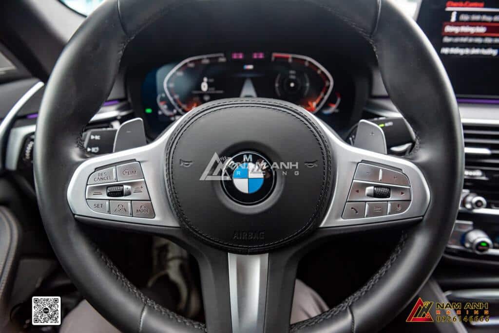 Các tính năng chính của Hệ Thống ACC Pro (BMW Driving Assistant Professional) cho BMW 5-Series G30 LCI.