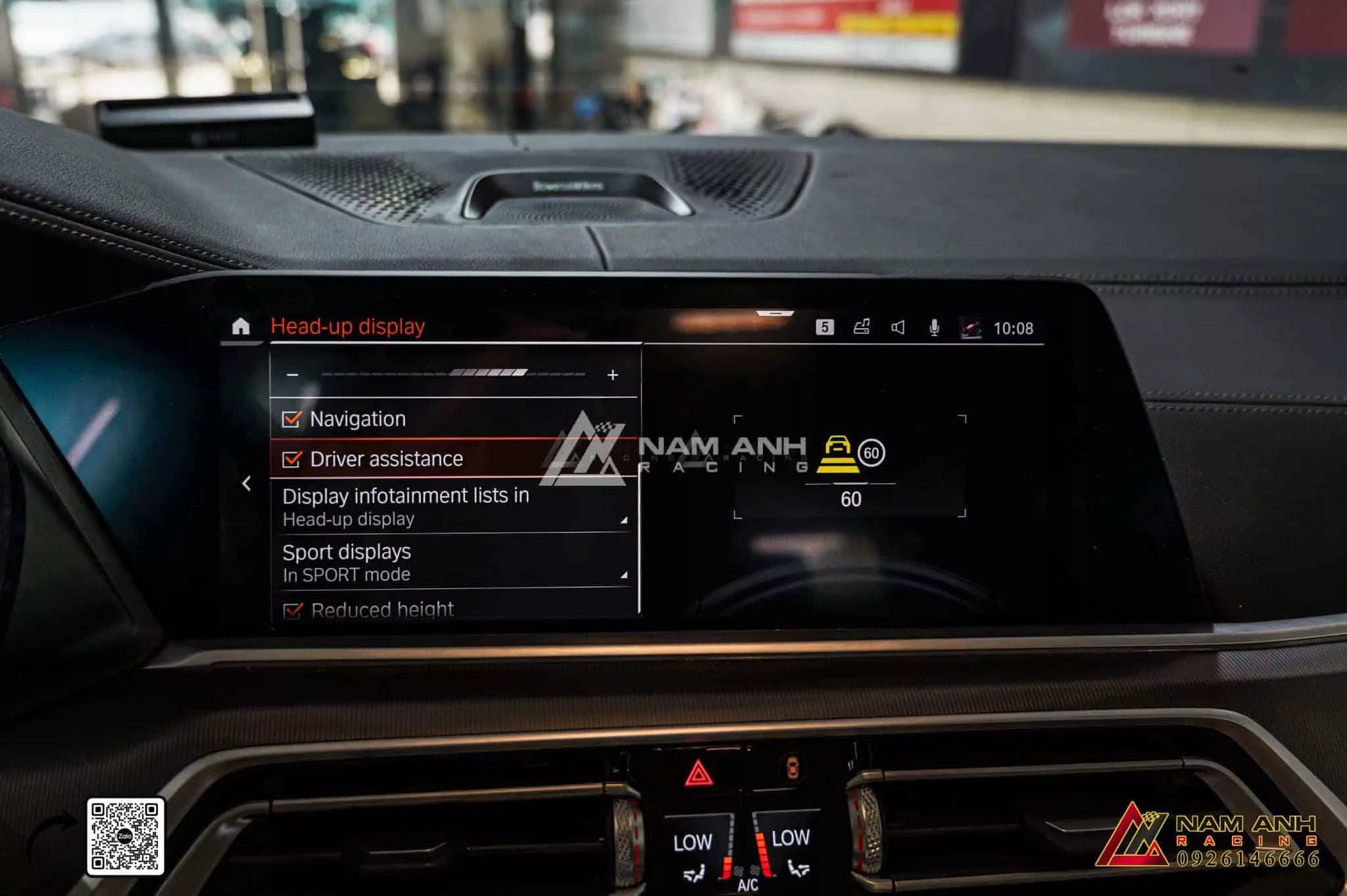 Hệ Thống HUD Cho BMW X5 G05 gồm các tính năng chính