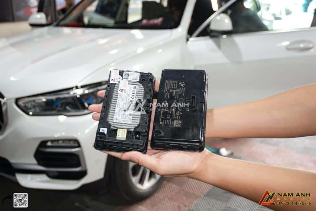 Cách Thức Hoạt Động Của Hệ Thống Sạc Không Dây Cho BMW X5 G05