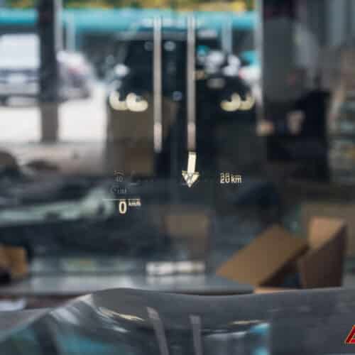 Cách Thức Hoạt Động Của Hệ Thống HUD Cho BMW X5 G05