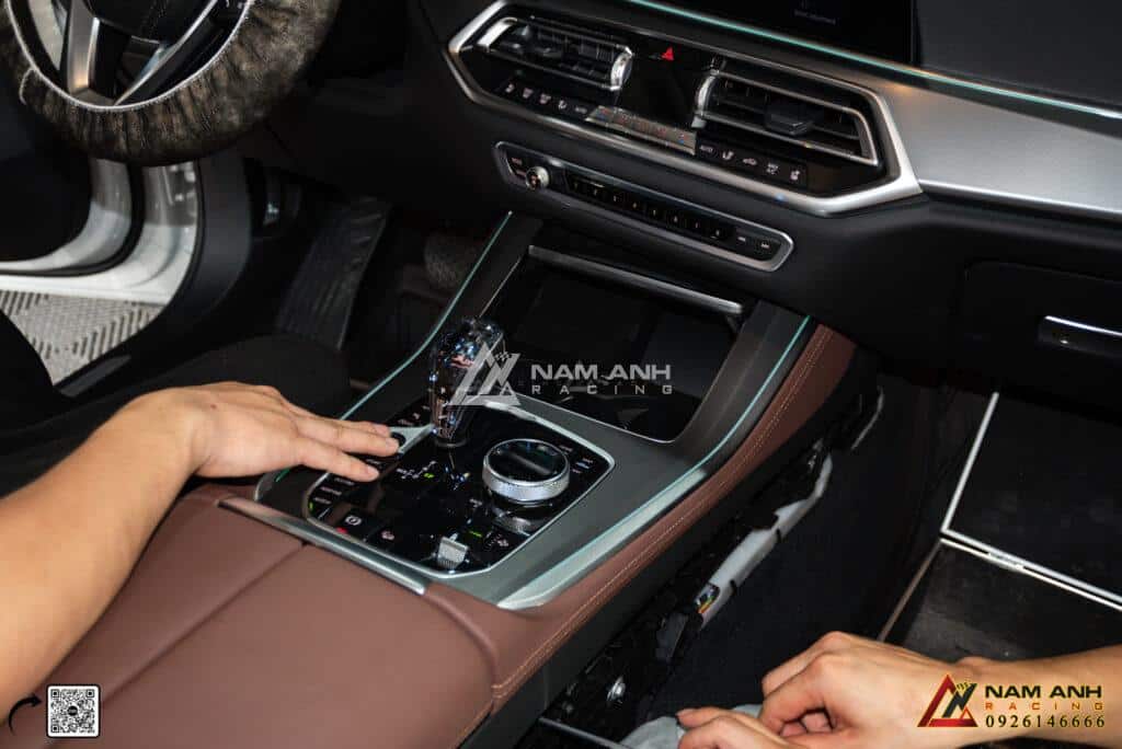 Các thiết bị tương thích với hệ thống sạc không dây trong BMW X5 G05