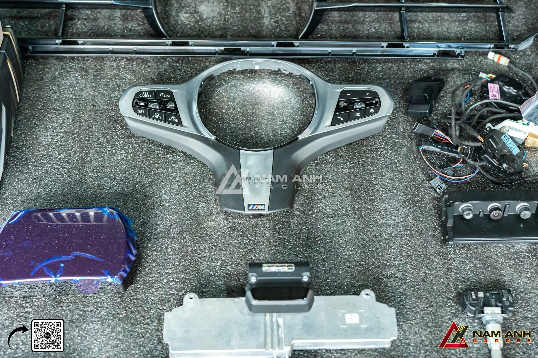 Hỗ Trợ Lái Xe Trong Tình Huống Khẩn Cấp