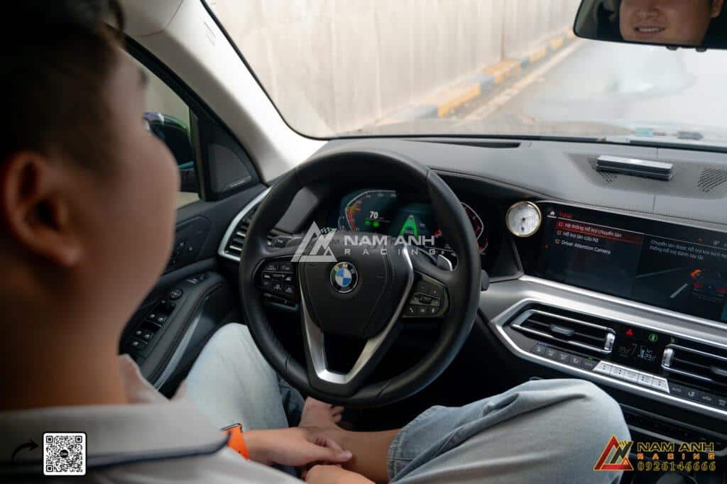 Lợi Ích Khi Sử Dụng Hệ Thống ACC Pro (BMW Driving Assistant Professional) Cho BMW X5 G05