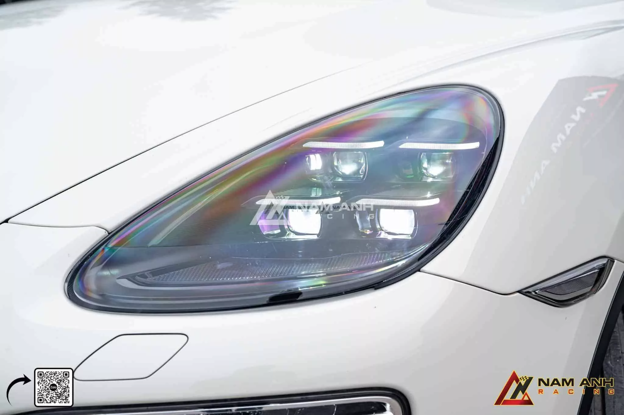 So Sánh Đèn Pha 2024 Với Các Phiên Bản Trước