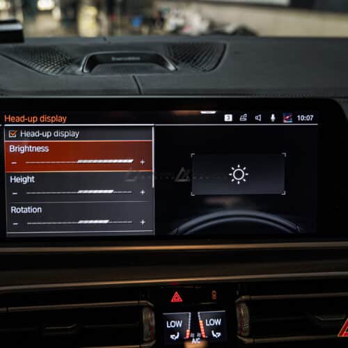 Các Tính Năng Nổi Bật Của Hệ Thống HUD Cho BMW X5 G05