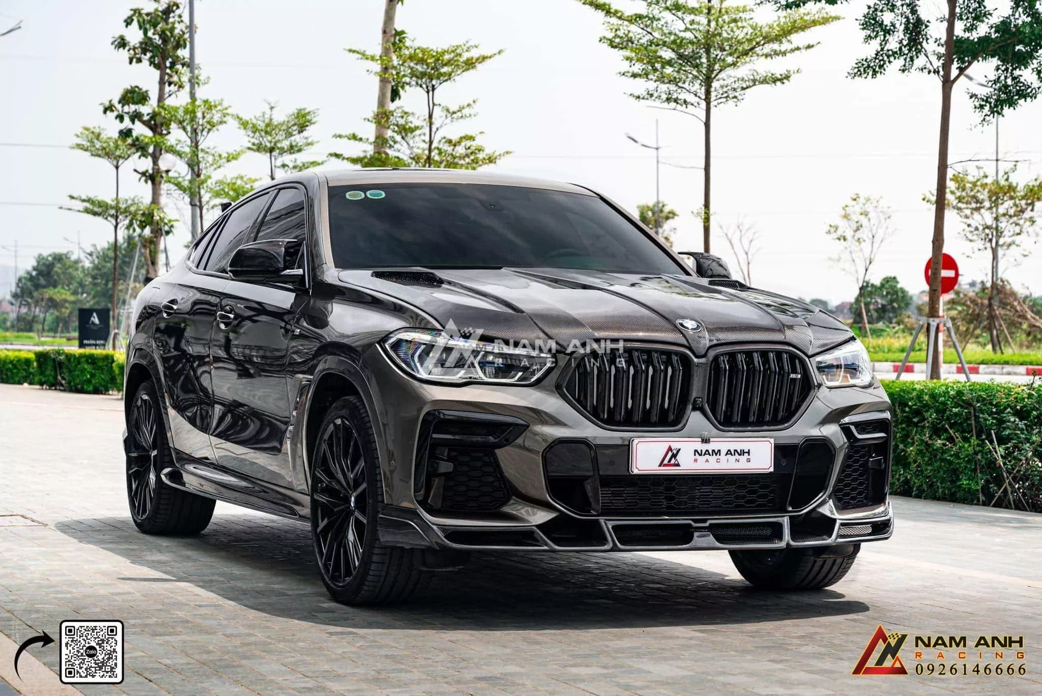 Chi tiết này giúp chiếc BMW X6 G06 trở nên mạnh mẽ và nổi bật hơn, đặc biệt khi di chuyển ở tốc độ cao.