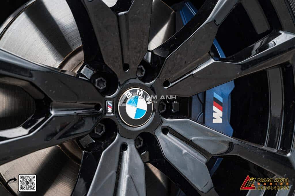 Lợi ích của mâm lớn trong việc tăng cường độ ổn định và khả năng tăng tốc