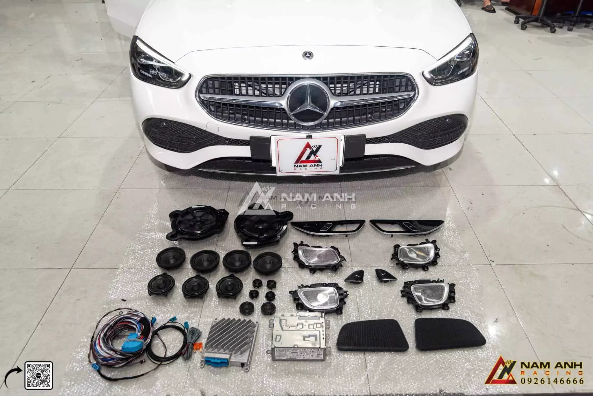 Giới Thiệu Về Hệ Thống Loa Burmester | Mercedes-Benz C-Class (W206)