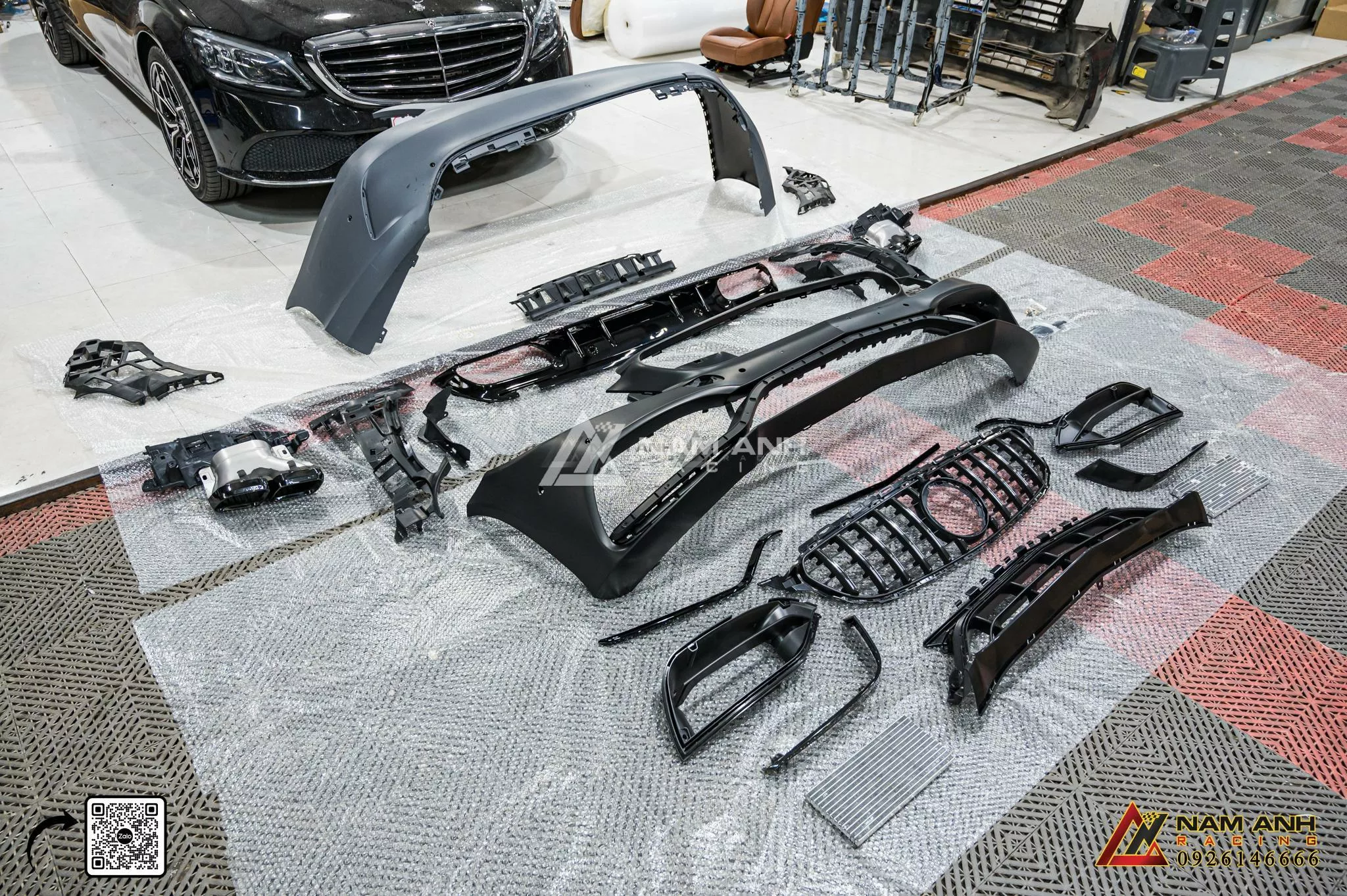 Các Thành Phần Chính Của Bodykit Mercedes-Benz C 63 AMG