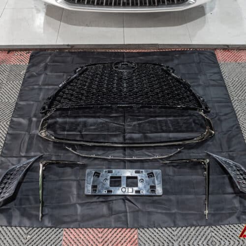 Thiết Kế và Chất Liệu của Bodykit F-Sport Dành Cho Lexus ES (2019-2025)