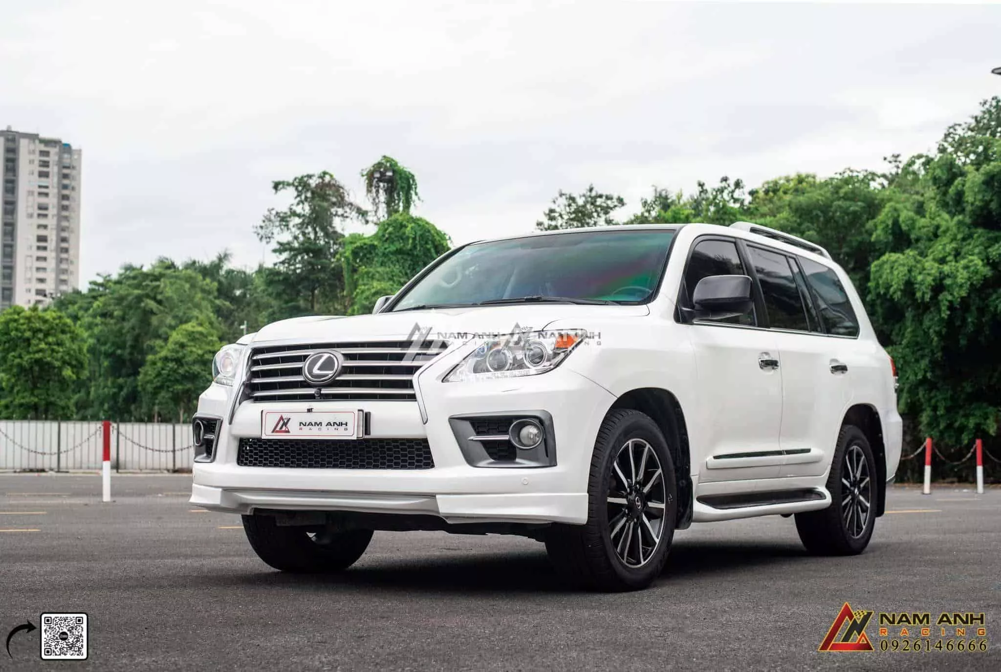 Thiết Kế và Chất Liệu của Bodykit Lexus LX 570 2015 | Lexus LX 570 (2008-2010)