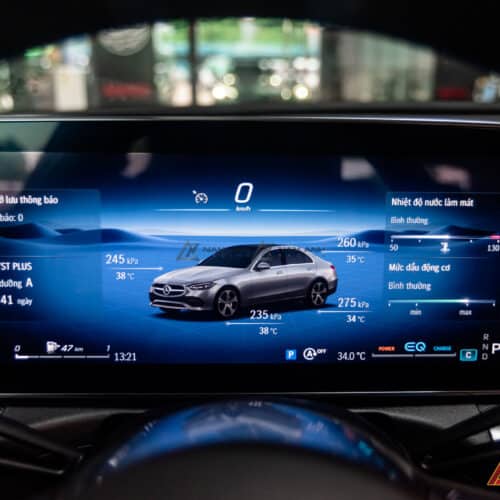 So Sánh Hệ Thống Áp Suất Lốp C-Class (W206) Với Các Mẫu Xe Khác