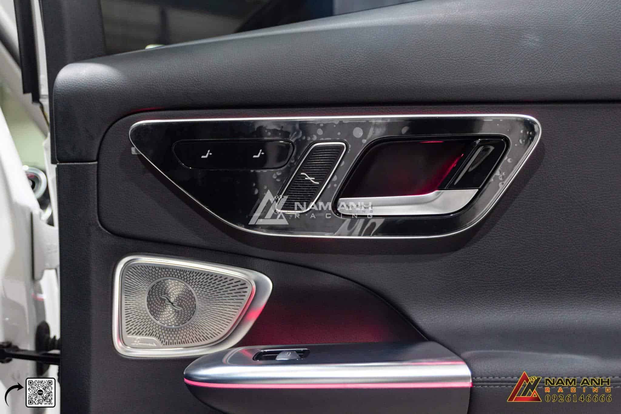 So Sánh Giữa Hệ Thống Loa Tiêu Chuẩn Và Loa Burmester 3D