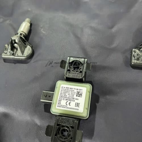 Lắp Đặt và Nâng Cấp Hệ Thống Áp Suất Lốp Cho Xe Cũ