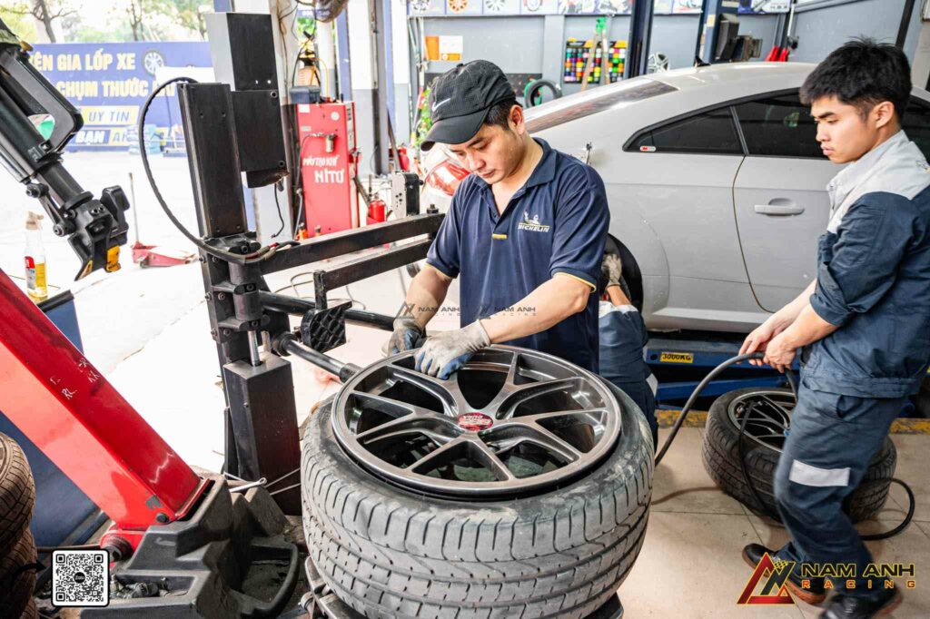 Cảm biến áp suất lốp chính hãng được nhập khẩu, kiểm định thông số kỹ lưỡng