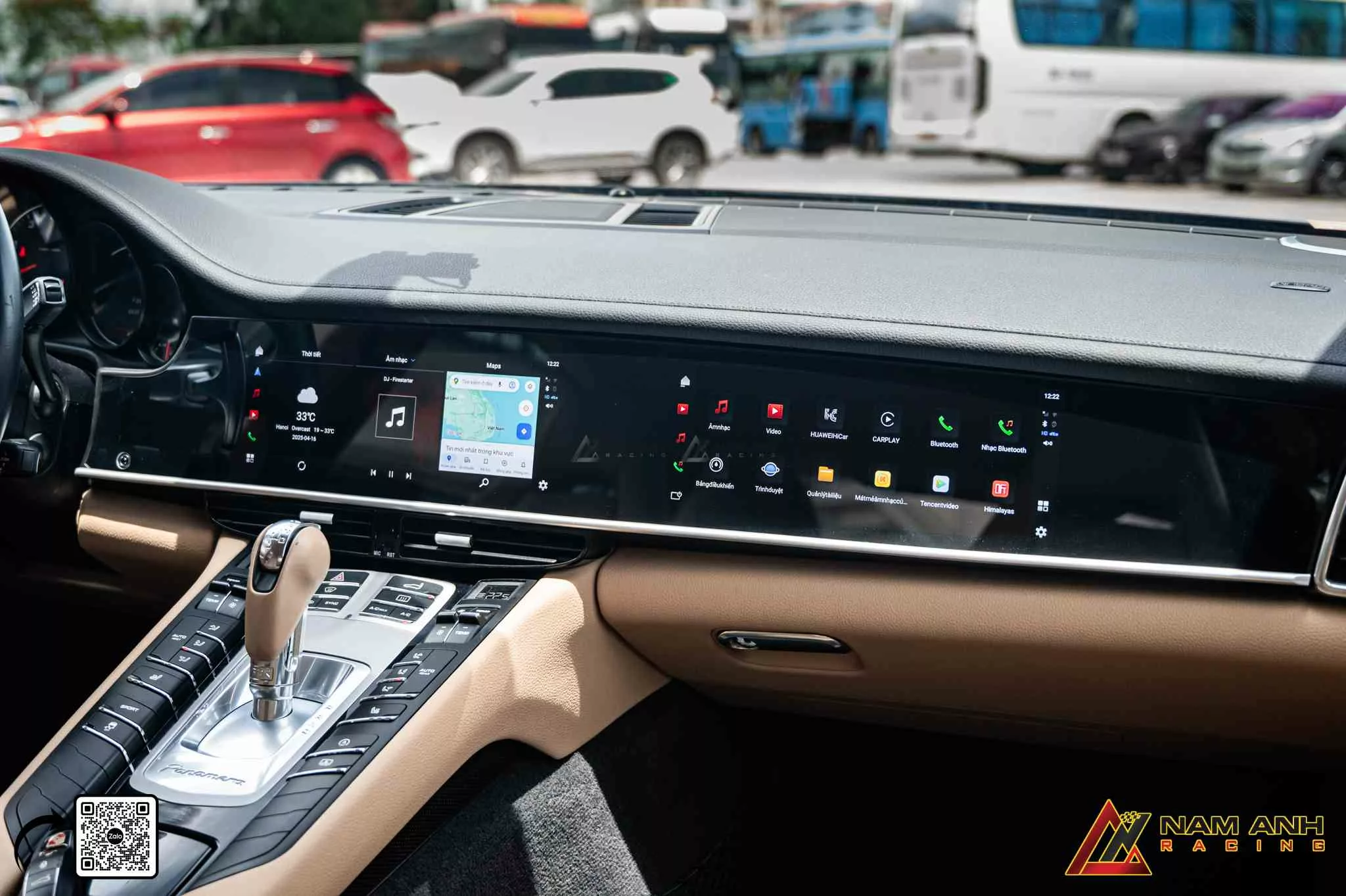 Màn hình đôi trung tâm Panamera 970 sang trọng và hiện đại