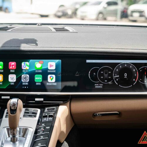 Nâng cấp màn hình giải trí đôi cho Porsche Panamera 970