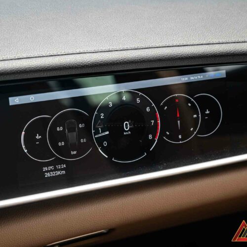 Thi công màn hình đôi Porsche Panamera không chế cháo