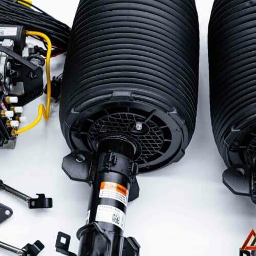 Mercedes-Benz V-Class trang bị phuộc AIRMATIC nâng cấp chính hãng