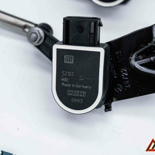 Phuộc AIRMATIC cho Mercedes-Benz V-Class với hệ thống treo khí nén hiện đại