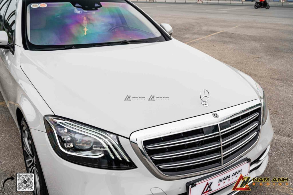 Lớp film Teckwrap xám xi măng có thể tháo dễ dàng, không ảnh hưởng đến sơn gốc.