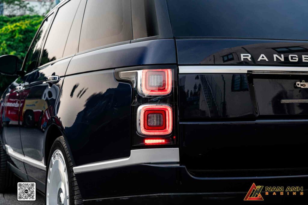 Cụm đèn hậu thiết kế lại theo phong cách đời mới – hiện đại và sang trọng hơn