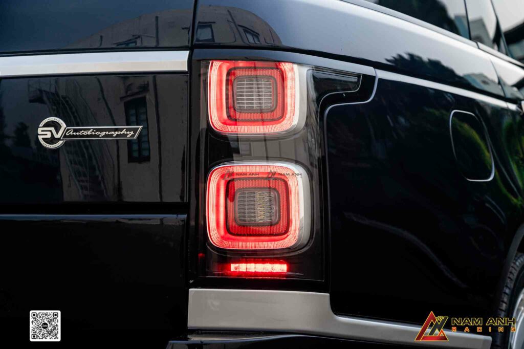 Dải daylight mảnh, kéo dài tinh tế – vừa thẩm mỹ vừa tăng độ an toàn khi di chuyển