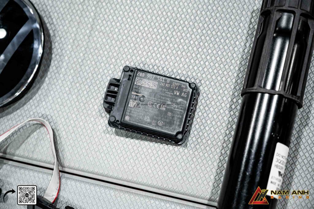 Êm ái như sedan khi đi phố, vững chãi như SUV hạng sang khi chinh phục đường dài – đó là trải nghiệm DCC.