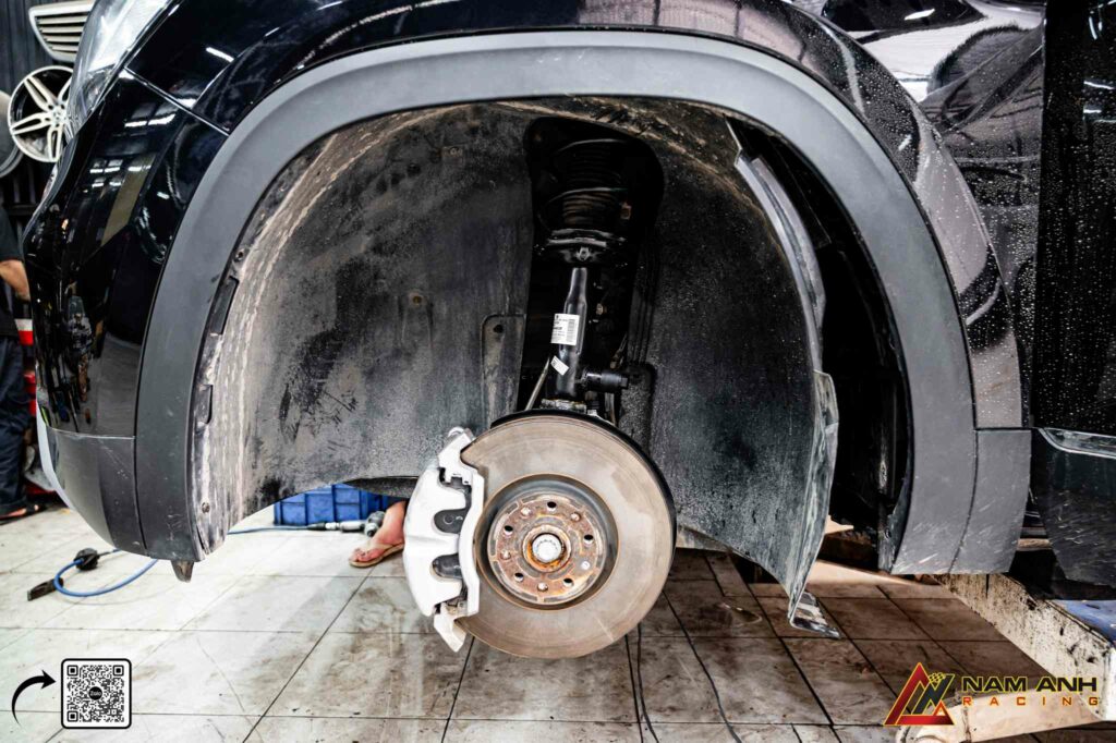 Giảm căng thẳng khi lái xe – không cần liên tục rà phanh, Teramont giờ đây chủ động thích ứng với luồng giao thông.