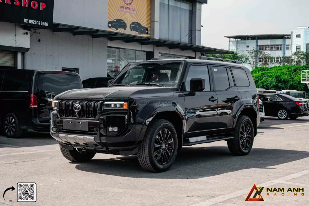 Toyota Prado LC250 2025 dán kính 3M và cửa hít