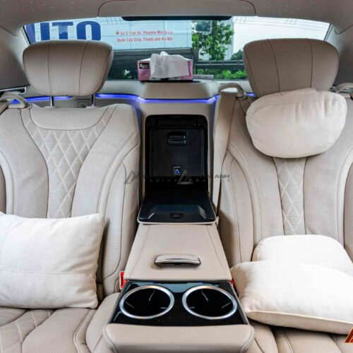 Mercedes-Benz S-Class W222 trang bị tủ lạnh riêng cho ghế sau