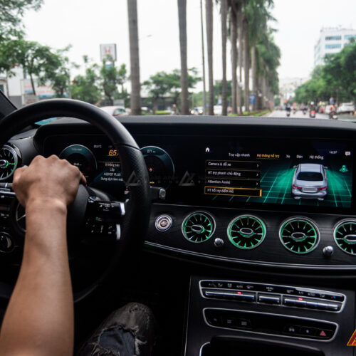 Các Tính Năng Nổi Bật Của Hệ Thống Cảnh Báo Điểm Mù