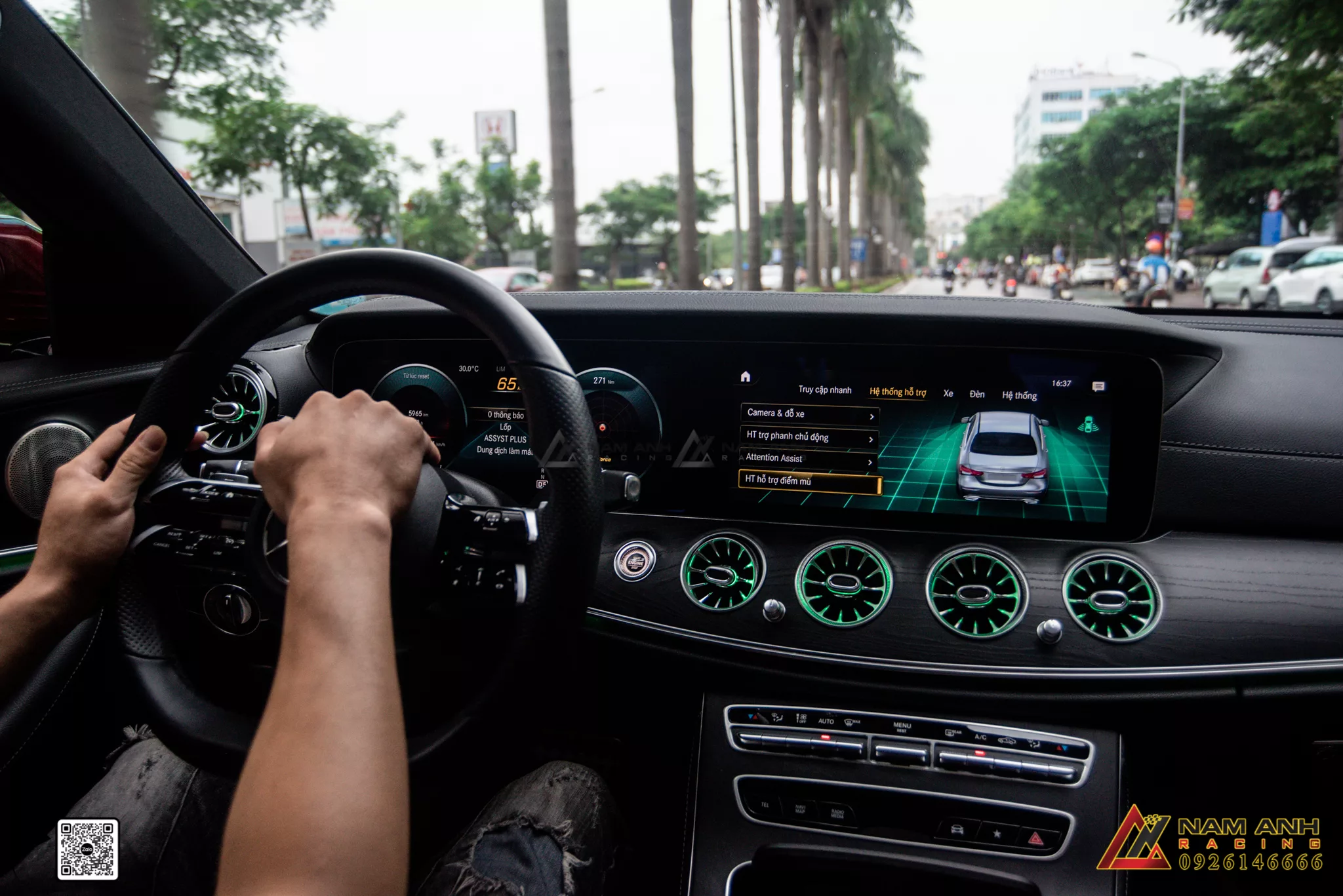 Các Tính Năng Nổi Bật Của Hệ Thống Cảnh Báo Điểm Mù