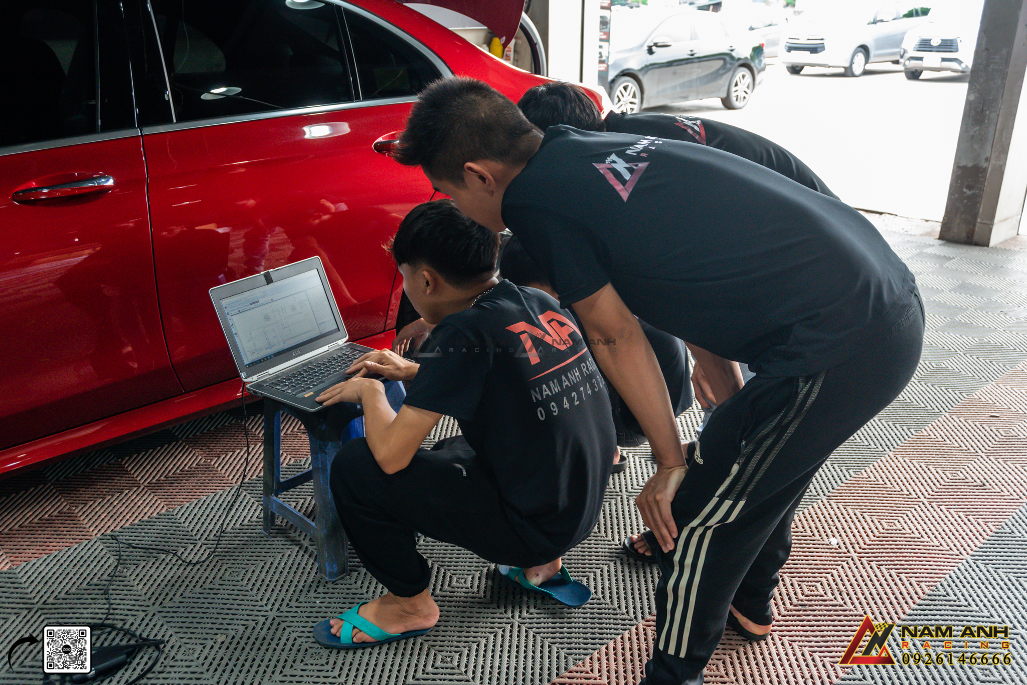 Bảo Dưỡng Hệ Thống Cảnh Báo Điểm Mù Chính Hãng