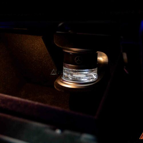 Bộ khuếch tán nước hoa tích hợp hệ thống điều hòa G-Class