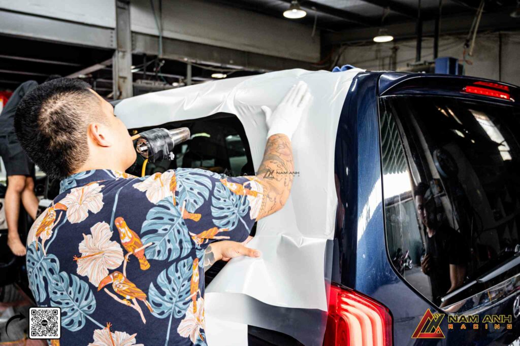 V-Class độ Maybach – phù hợp đưa đón VIP, doanh nhân, dịch vụ cao cấp.