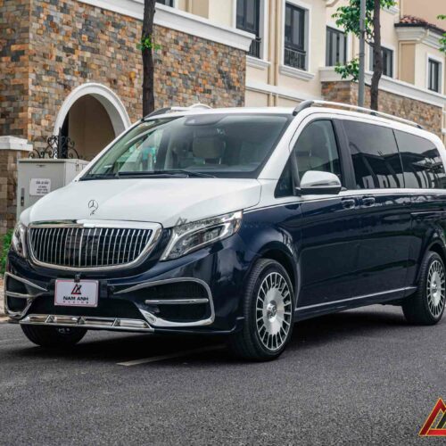 Cụm lưới tản nhiệt phối crôm – điểm nhận diện đậm chất Maybach.