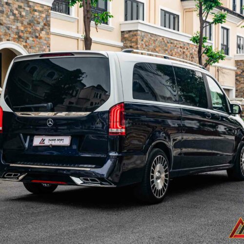 Cản trước Maybach – đường nét mềm mại, mở rộng chiều ngang xe rõ rệt.