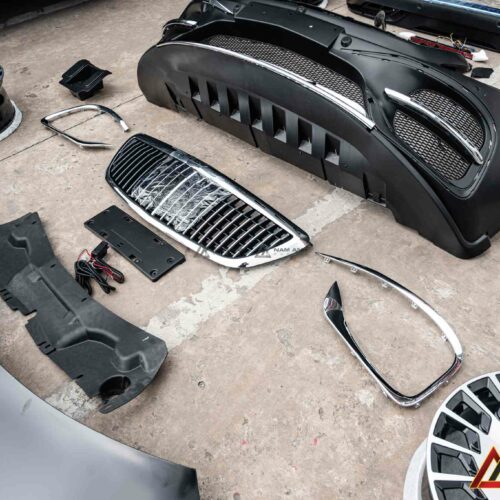 Chi tiết chrome viền chạy dọc thân xe – tăng độ hoàn thiện tinh tế.