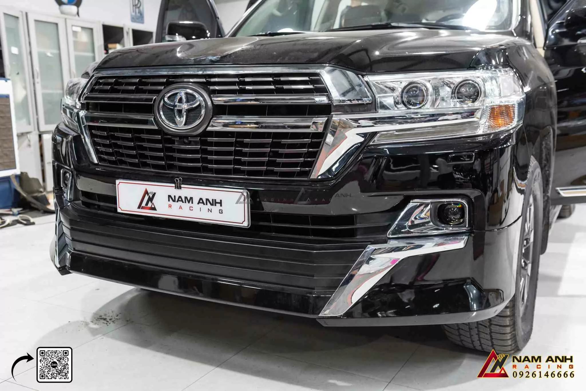 Bodylip giúp tăng chiều rộng thân xe, tạo dáng vóc bề thế, đậm chất thể thao