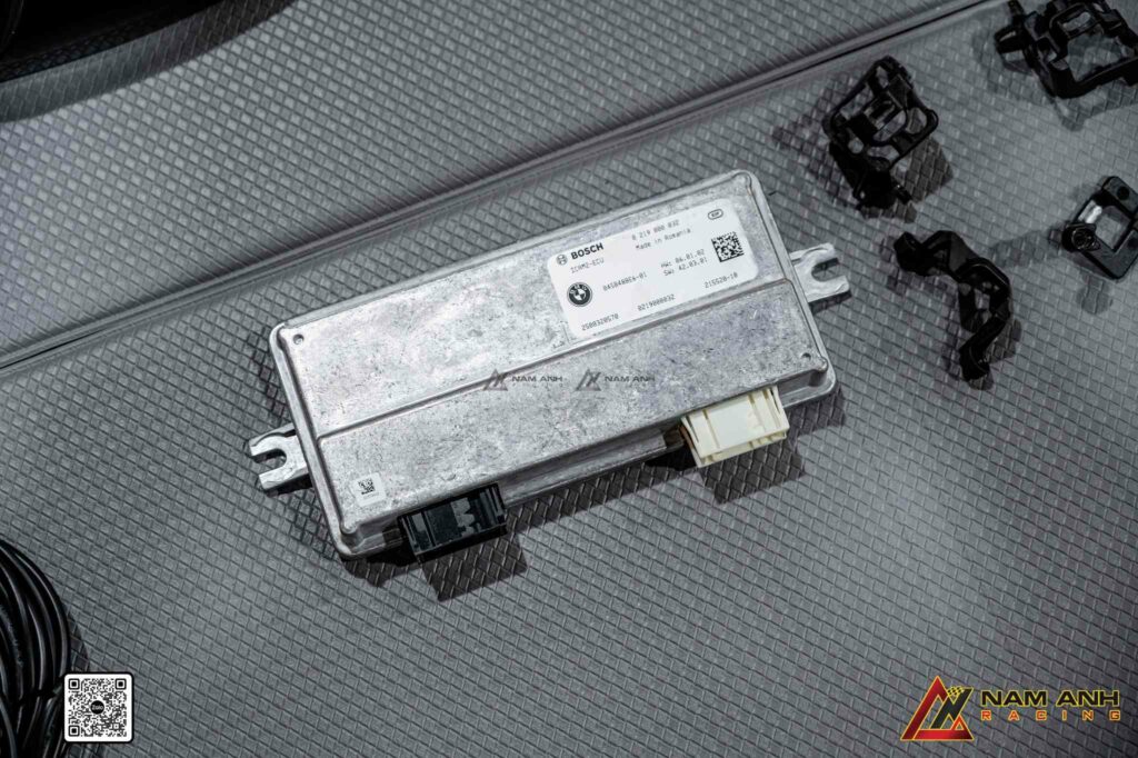 Camera 360 chính hãng, hình ảnh sắc nét, hiển thị trực tiếp trên màn hình trung tâm.

