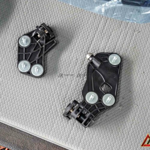 Màn hình HUD hỗ trợ quan sát tốc độ, dẫn đường và cảnh báo an toàn mà không cần rời mắt khỏi đường