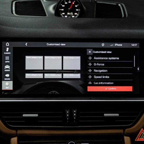 Mọi thông số vận hành hiển thị mượt mà ngay trong tầm mắt người lái